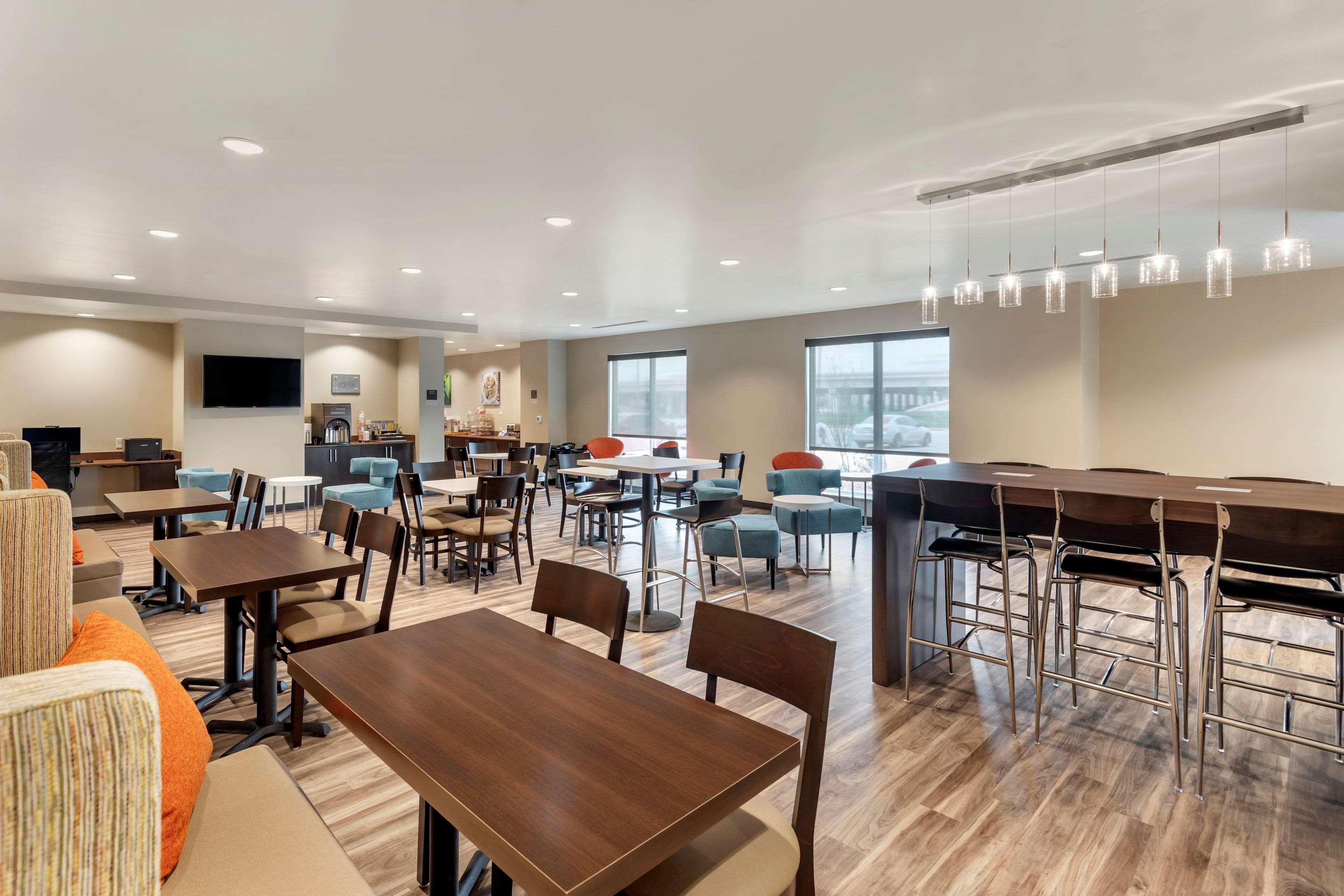 Mainstay Suites Lancaster Dallas South Bagian luar foto